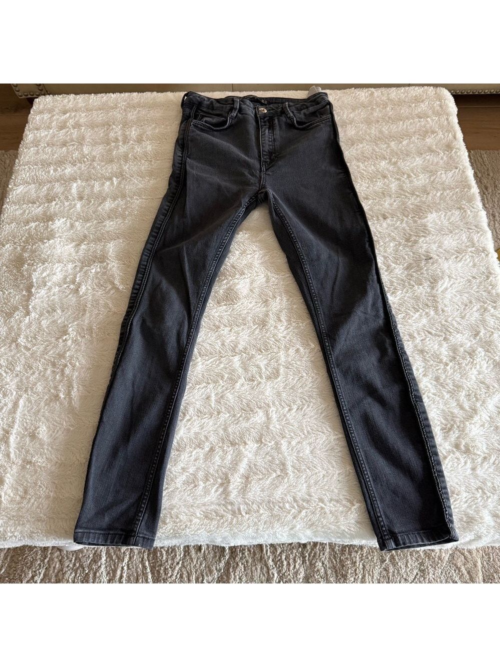 ZARA skinny Black Jeans - Picture 2 of 6